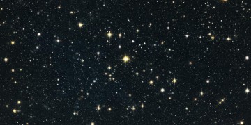 天上的星星不说话究竟是哪首歌？