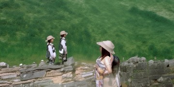 粤语歌里星星相关的第一章是指哪首歌呢？